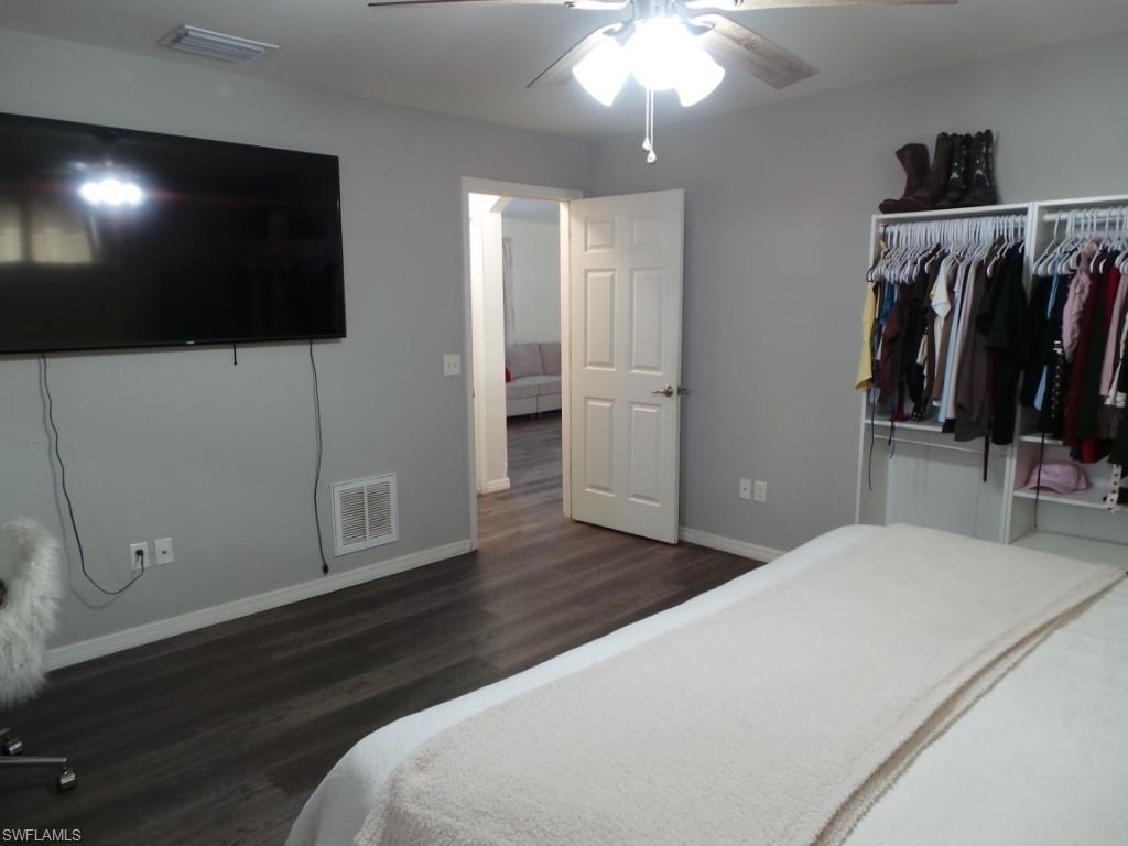 MARION OAKS - Residential