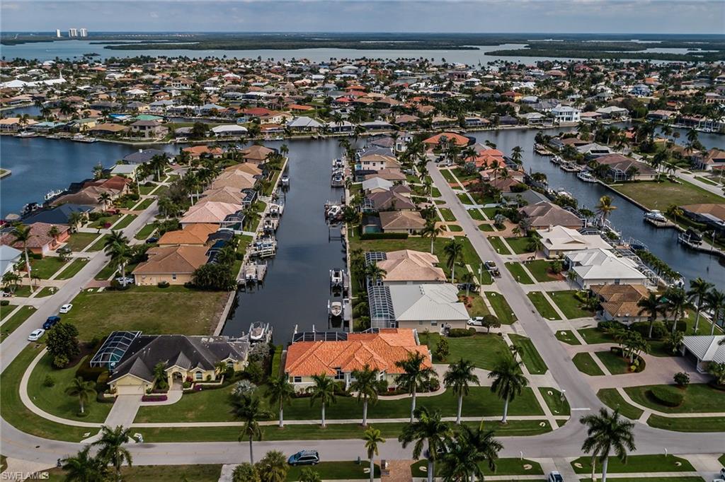 MARCO ISLAND - Residential