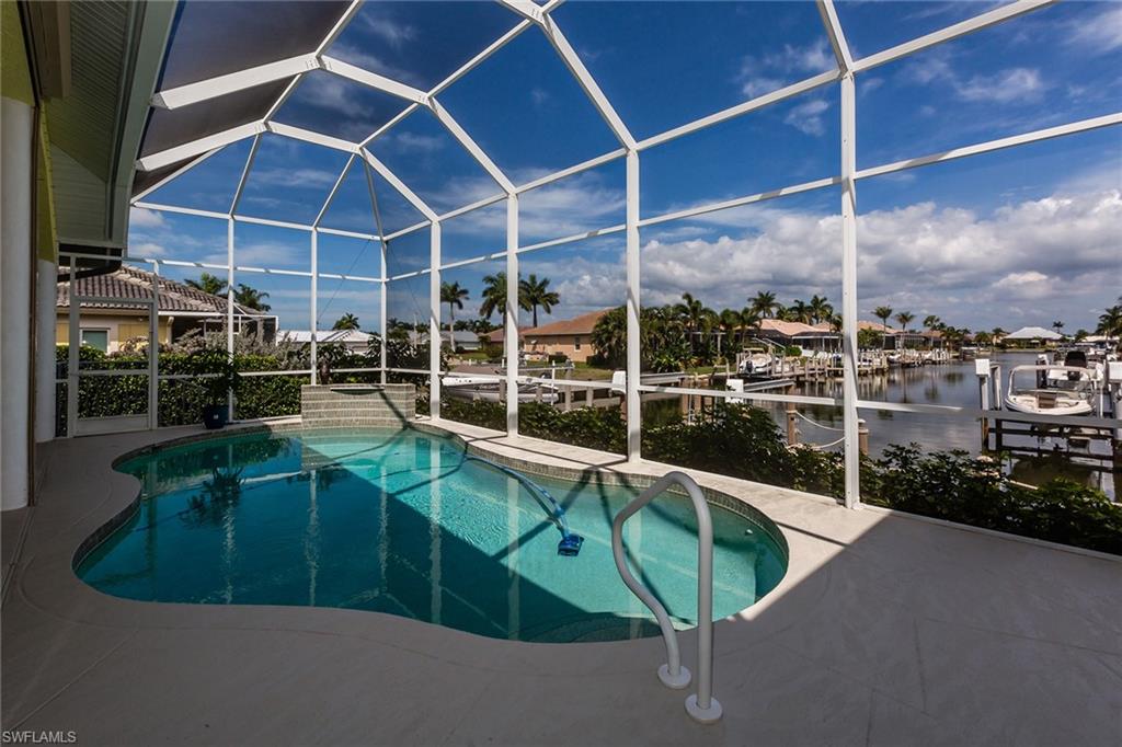 MARCO ISLAND - Residential