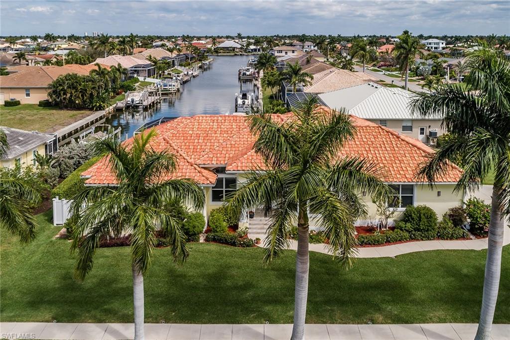 MARCO ISLAND - Residential