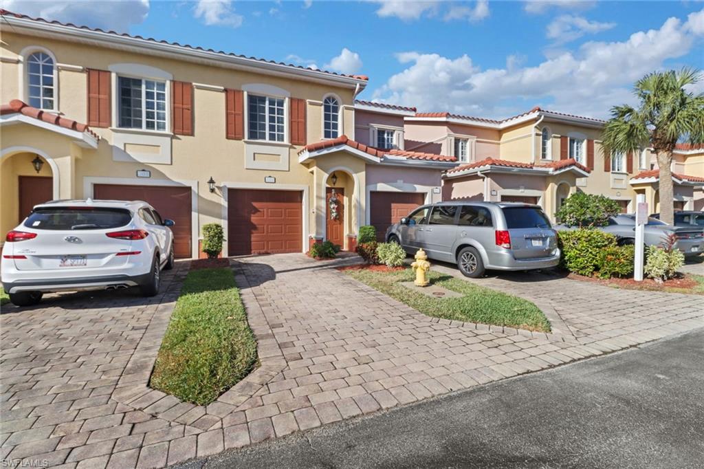 VILLAGIO - Residential