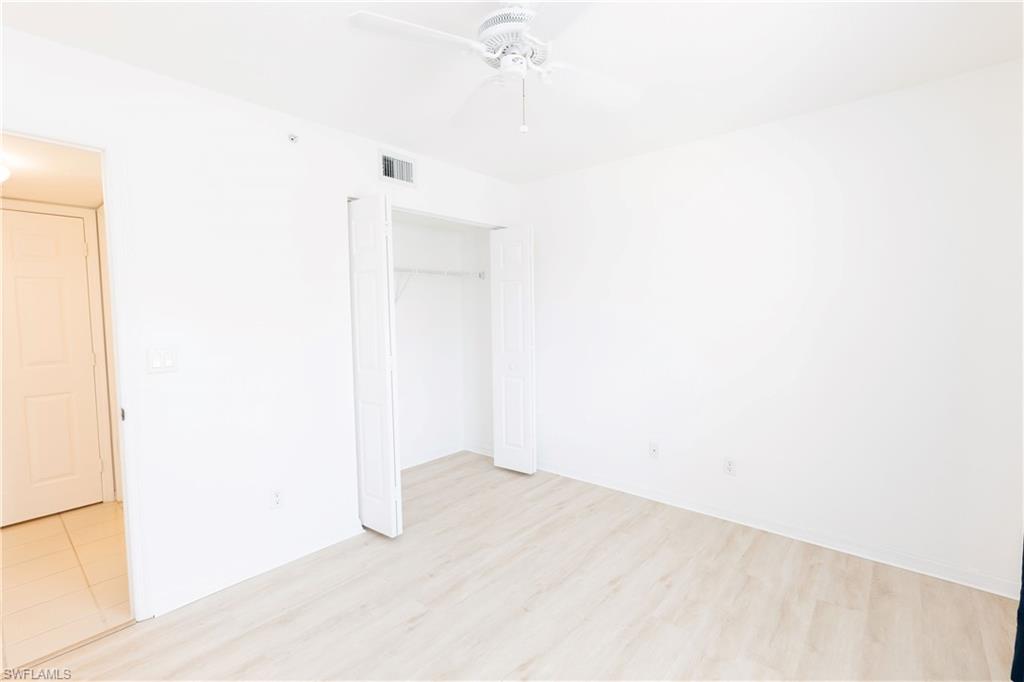 HUNTINGTON LAKES - Residential Lease