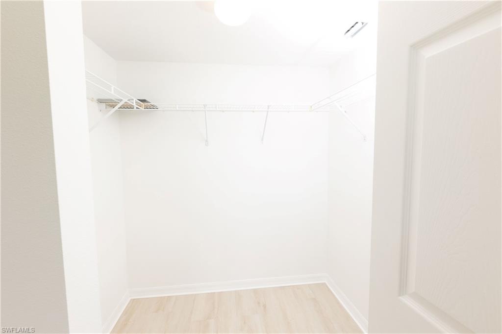 HUNTINGTON LAKES - Residential Lease