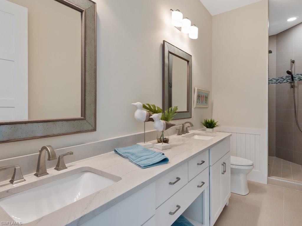 MARCO BEACH - Residential