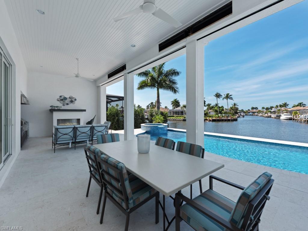 MARCO BEACH - Residential