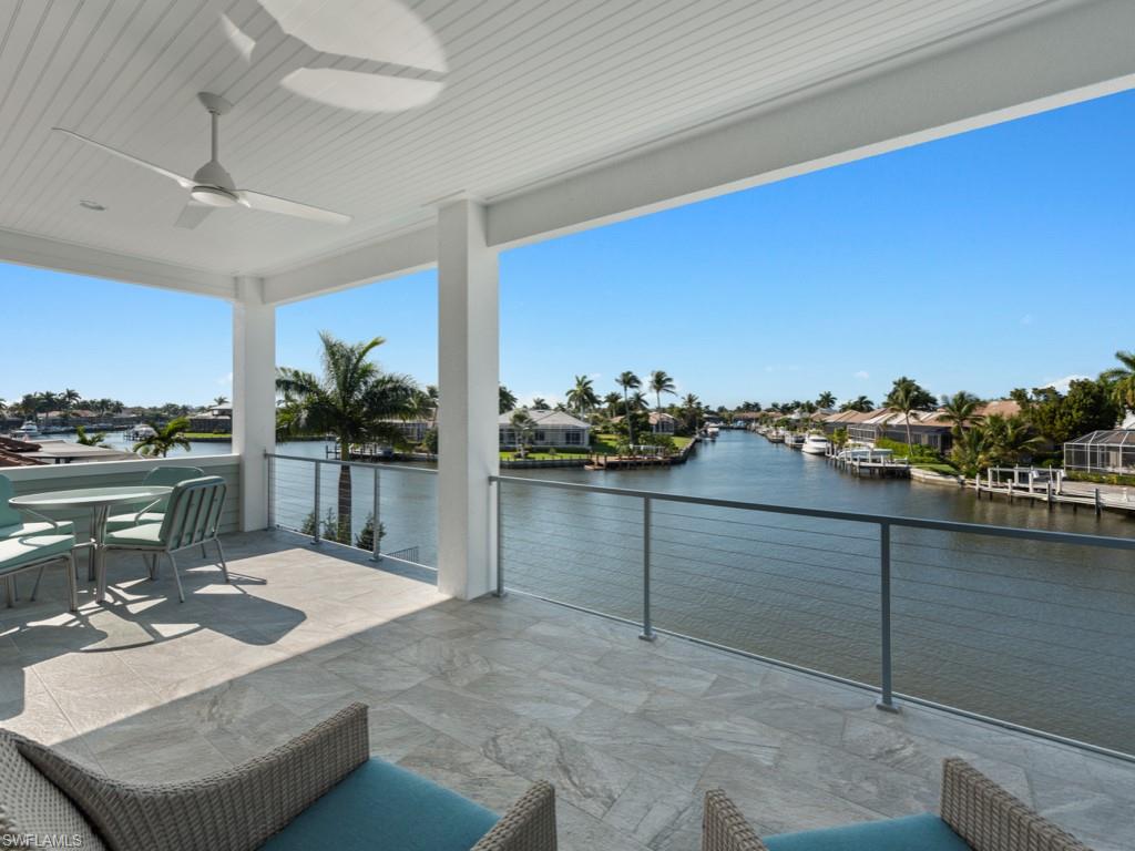 MARCO BEACH - Residential