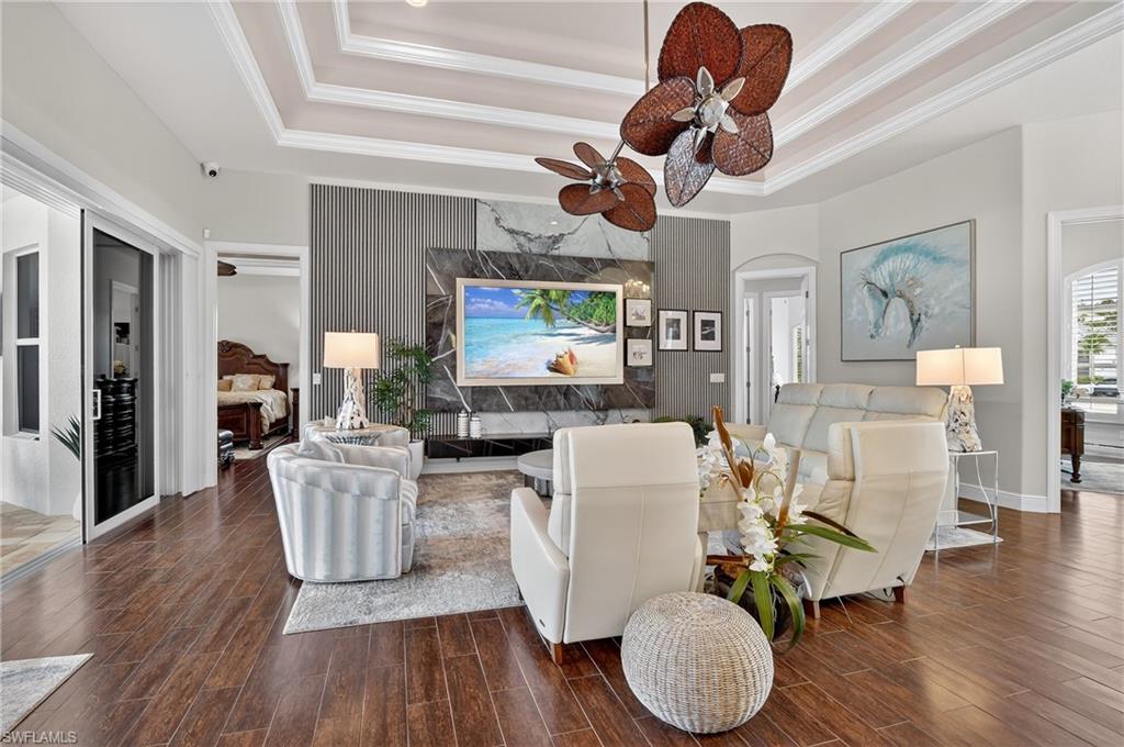 PINE SHADOWS AIR PARK - Residential