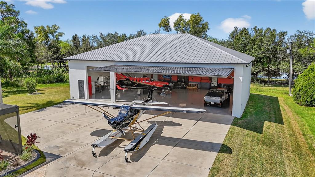 PINE SHADOWS AIR PARK - Residential