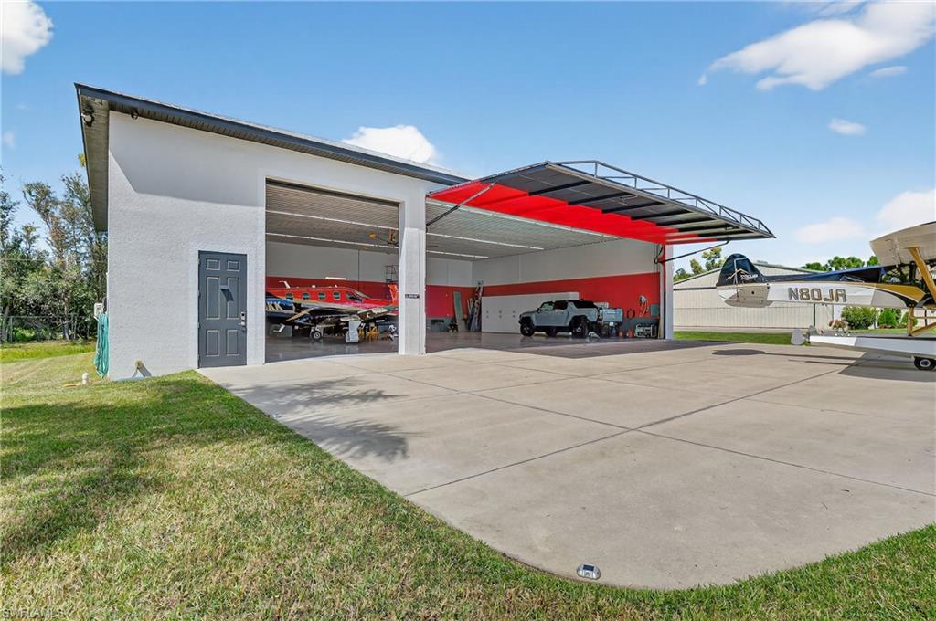 PINE SHADOWS AIR PARK - Residential