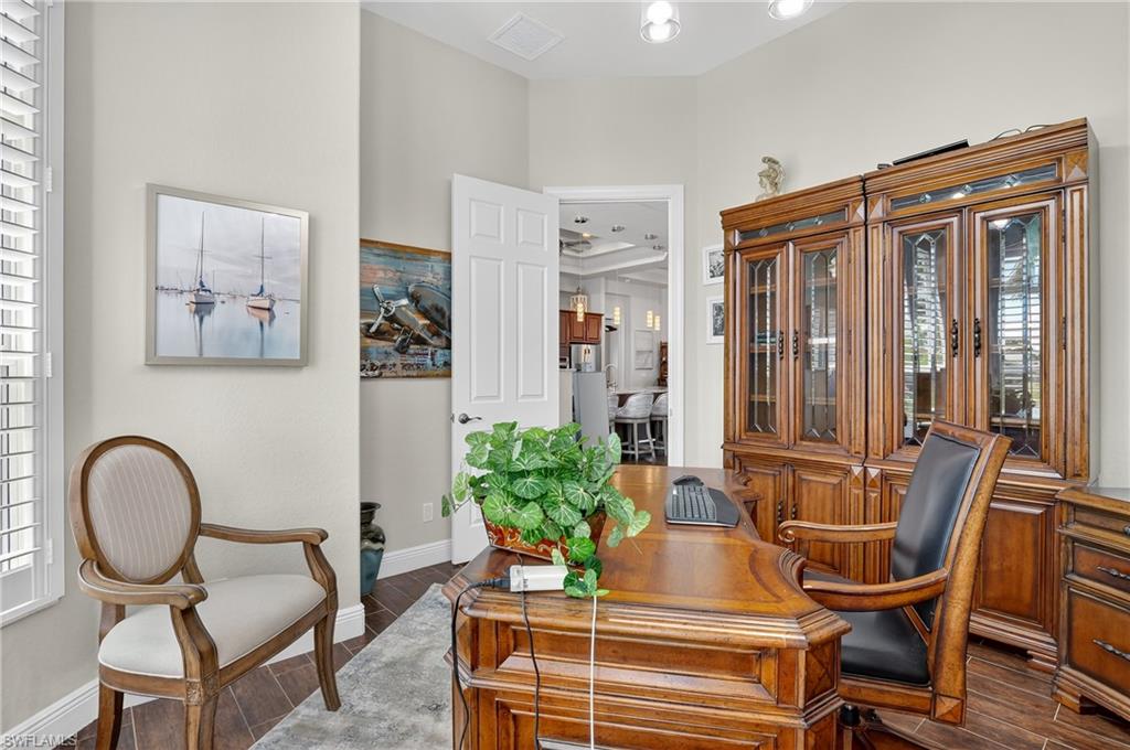 PINE SHADOWS AIR PARK - Residential