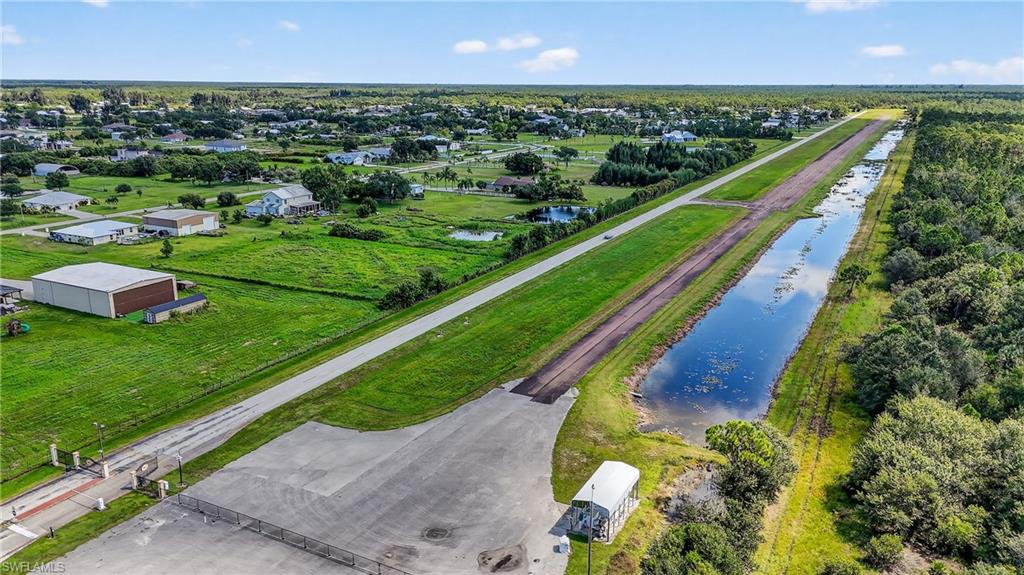 PINE SHADOWS AIR PARK - Residential