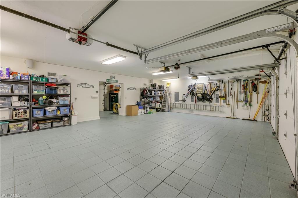 MARINA POINTE - Residential