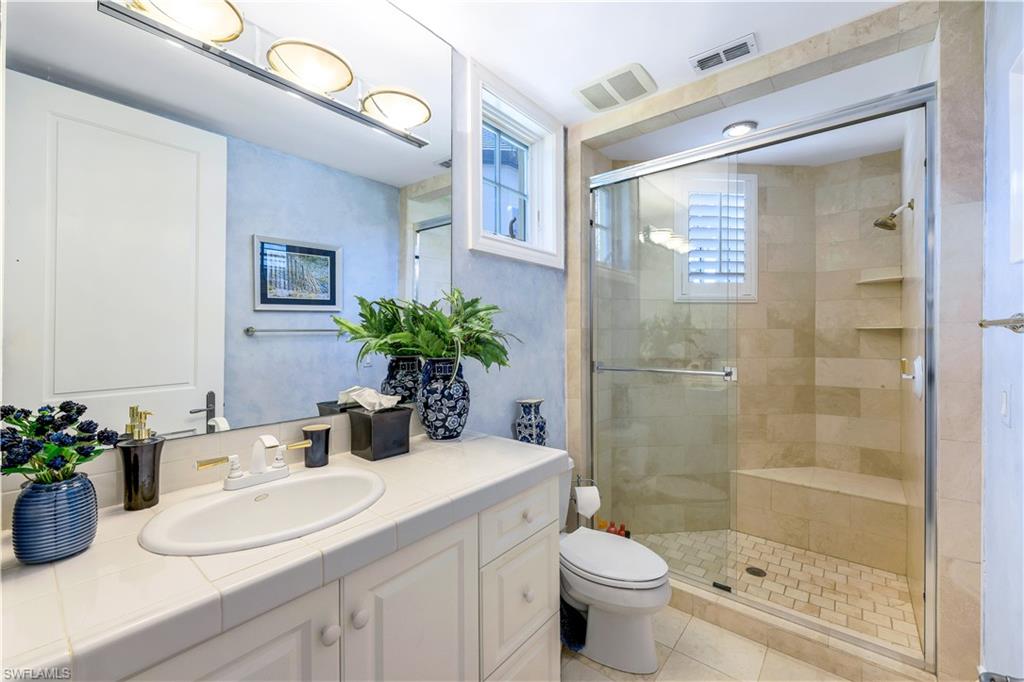 MARINA POINTE - Residential