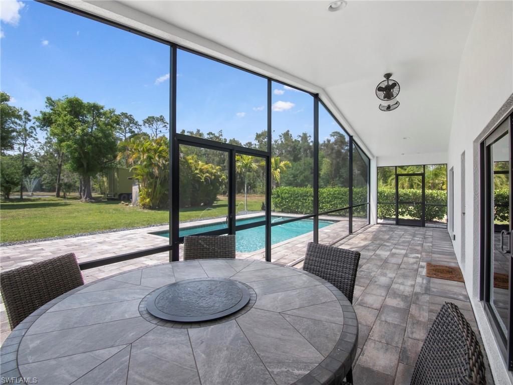 COLONIAL FARMS - Residential