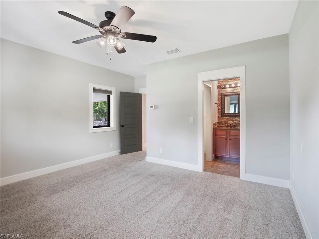 COLONIAL FARMS - Residential