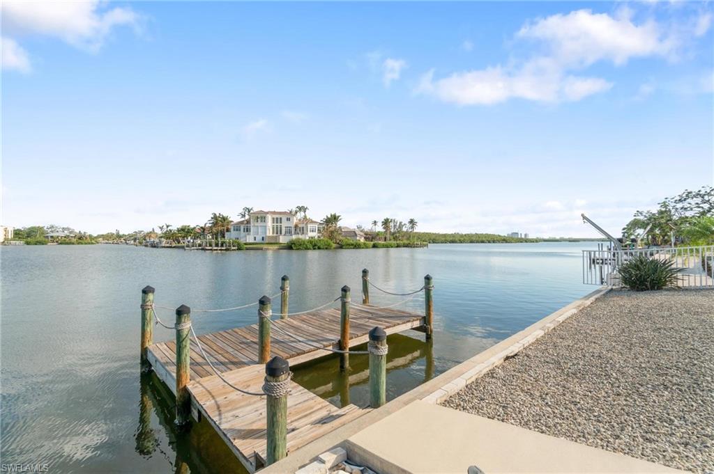 LITTLE HICKORY SHORES - Residential