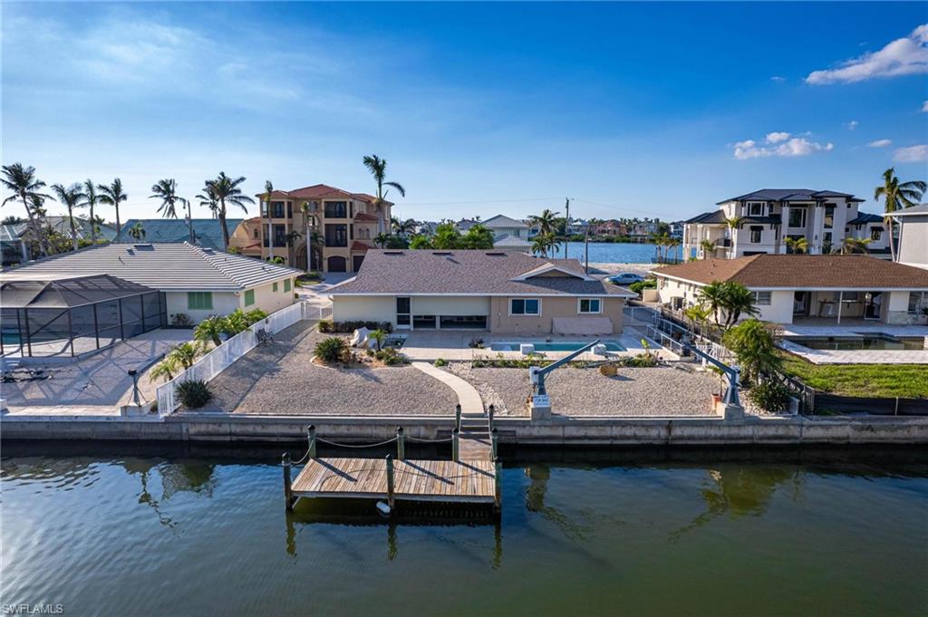 LITTLE HICKORY SHORES - Residential