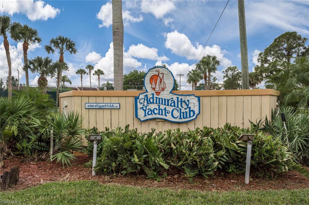 ADMIRALTY YACHT & RACQUET CLUB - Residential