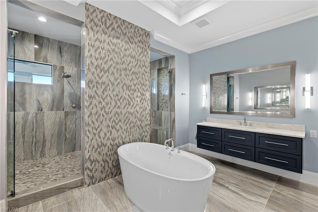 SOUTHPORT ON THE BAY - Residential