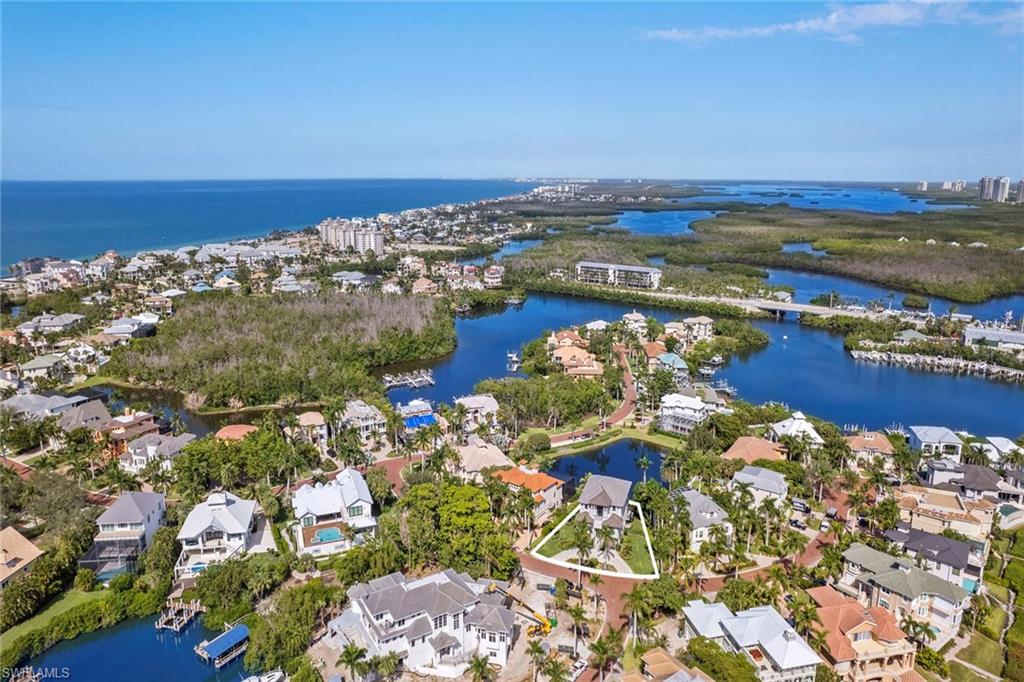 SOUTHPORT ON THE BAY - Residential