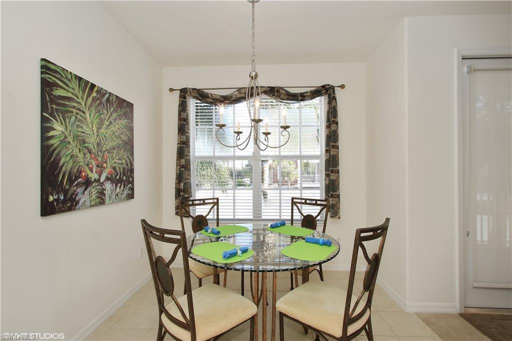 ROYAL POINTE - Residential