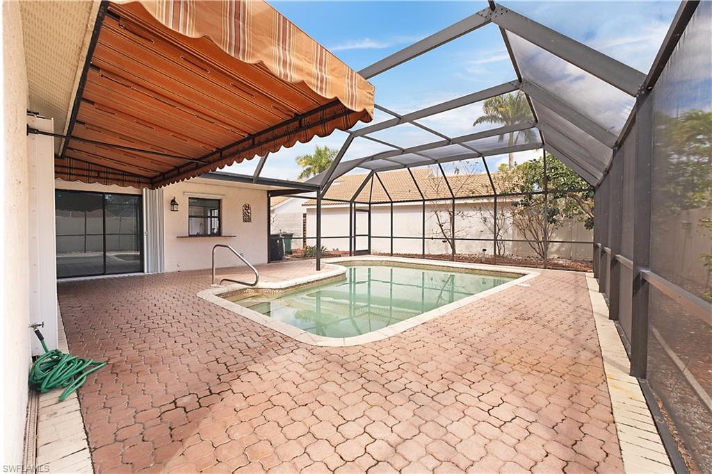 MOON LAKE - Residential