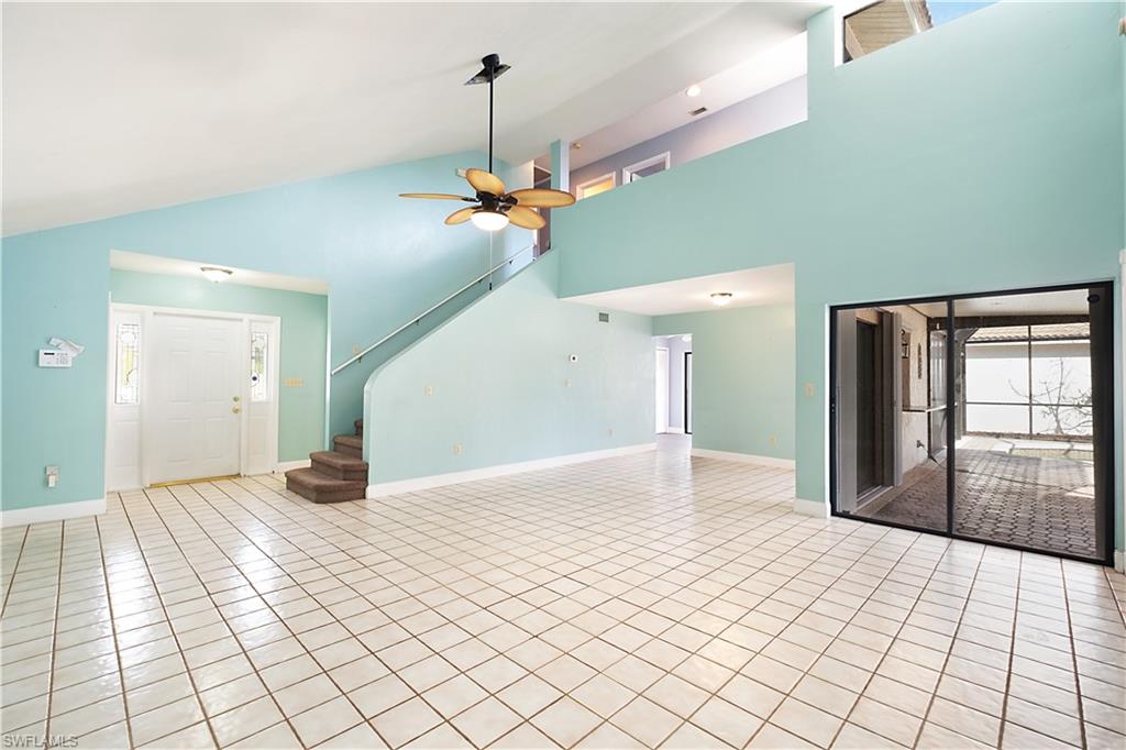 MOON LAKE - Residential