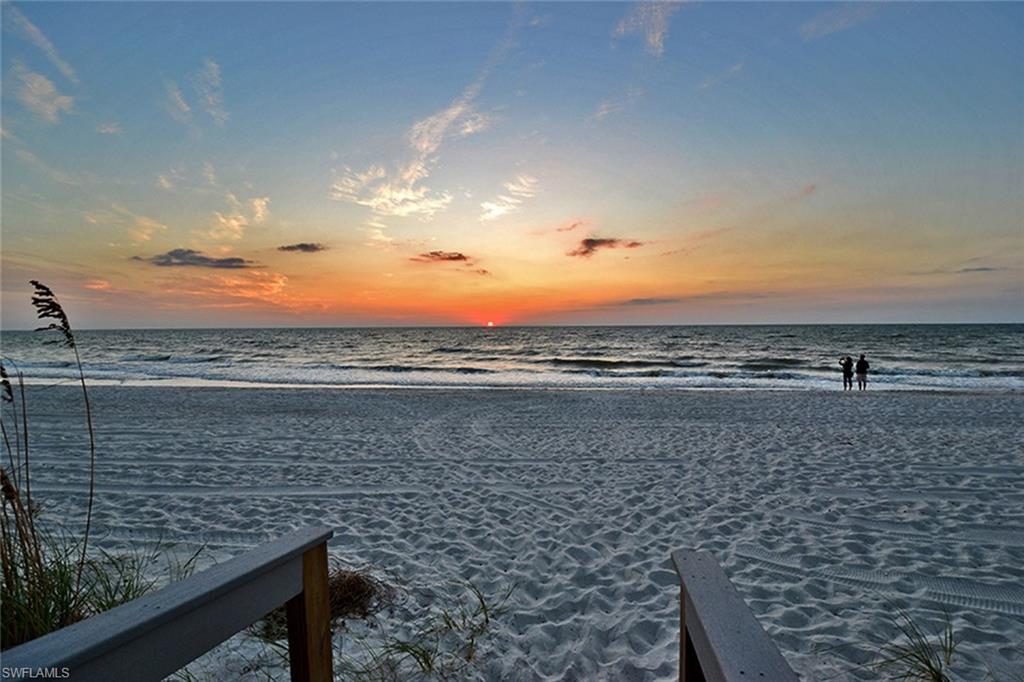 VISTAS AT PARK SHORE - Residential