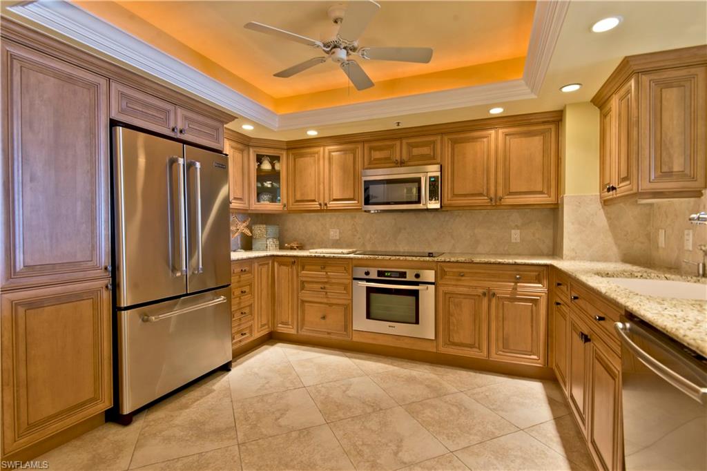 VISTAS AT PARK SHORE - Residential