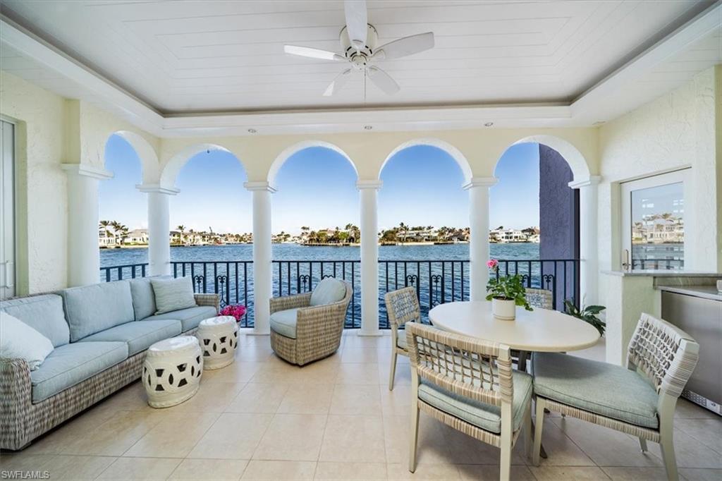 VENETIAN VILLAS - Residential