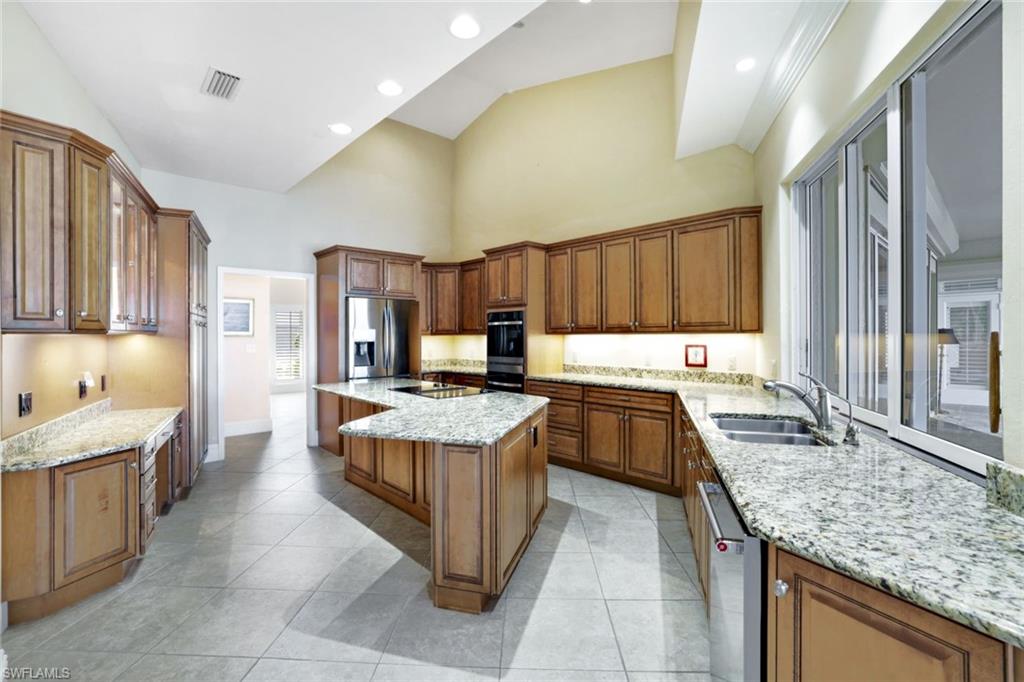 MARCO ISLAND - Residential