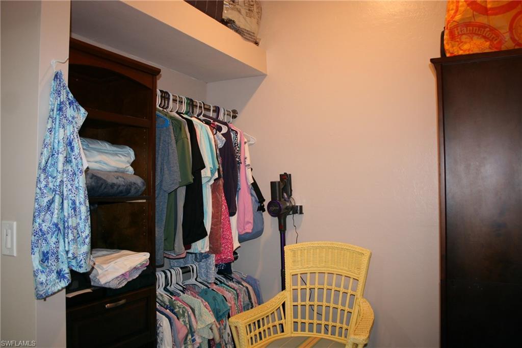 HERONS GLEN - Residential Lease