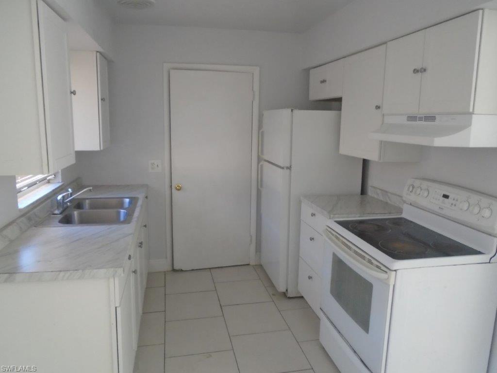 EVANS AVENUE HEIGHTS - Residential Lease