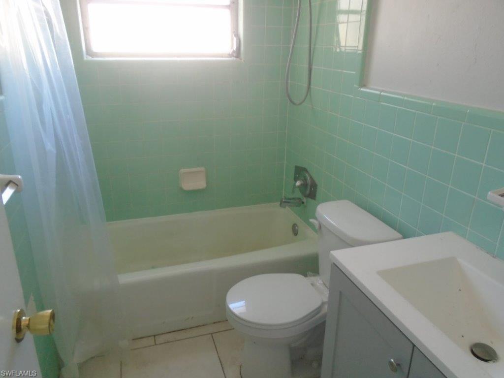 EVANS AVENUE HEIGHTS - Residential Lease