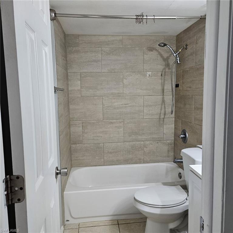 FORT MYERS SHORES - Residential