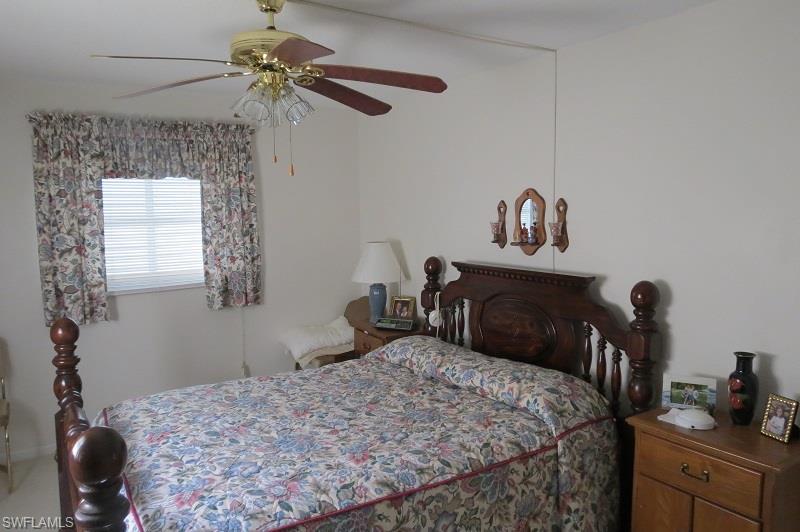 COUNTRY CLUB GARDENS - Residential