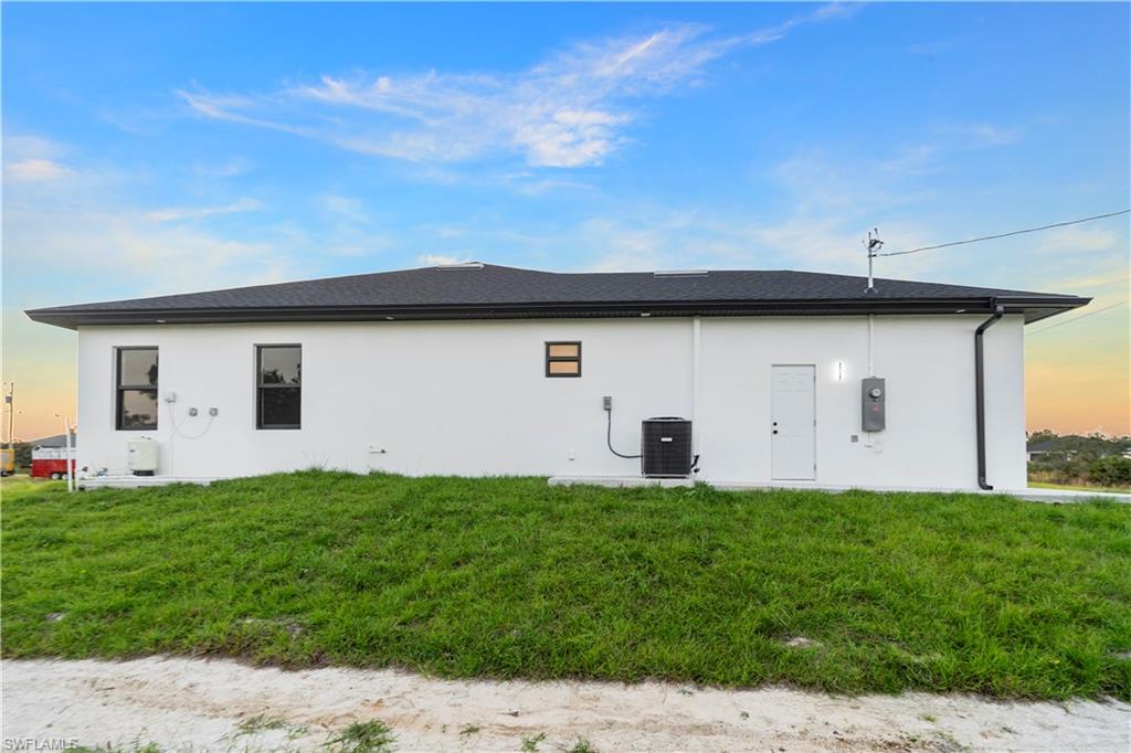 LEHIGH ACRES - Residential