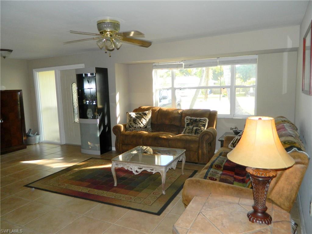 CYPRESS LAKE ESTATES - Residential