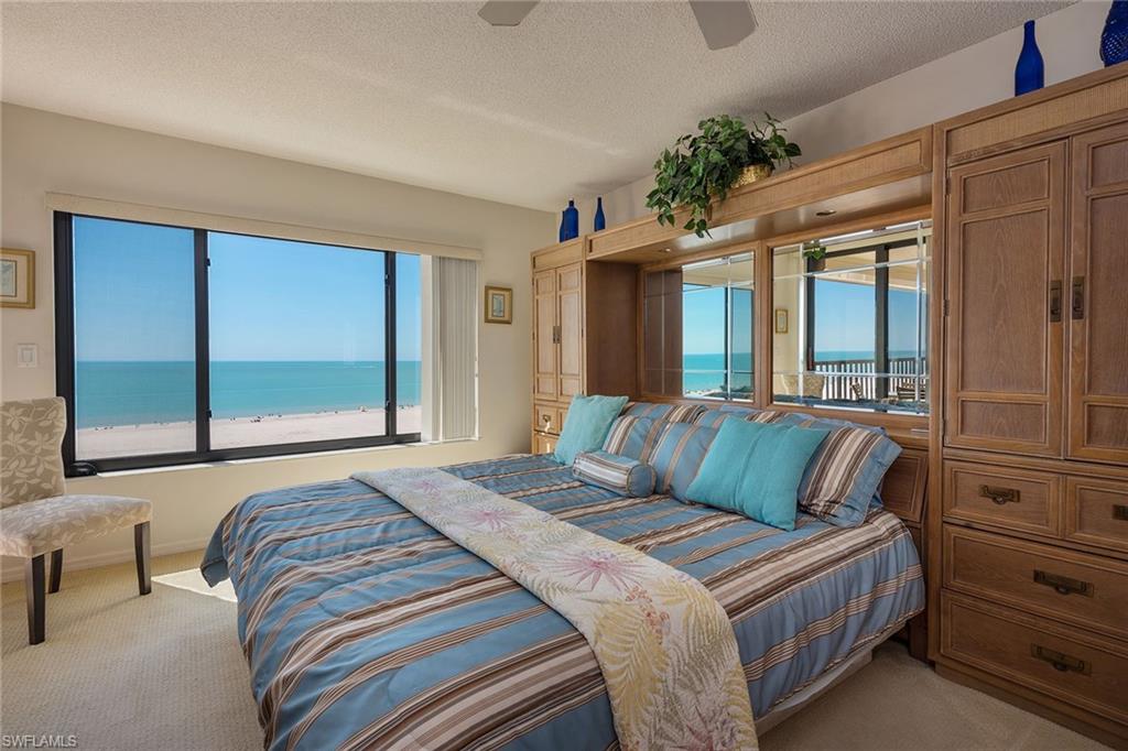 CRESCENT BEACH - Residential