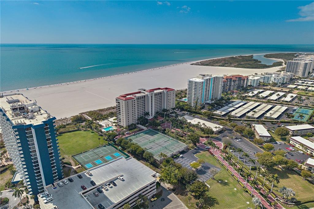 CRESCENT BEACH - Residential