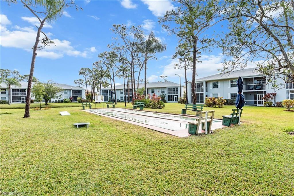 FOXMOOR CONDO II - Residential