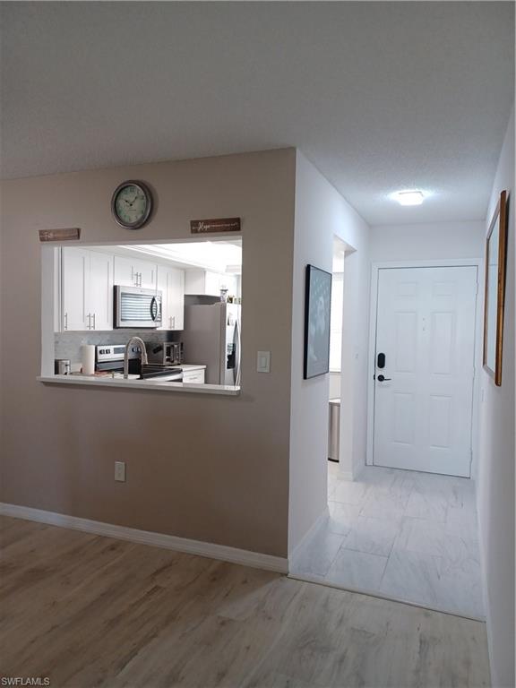 FOXMOOR CONDO II - Residential