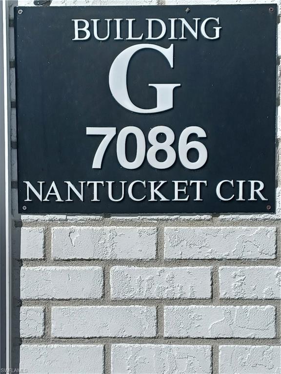 FOXMOOR CONDO II - Residential