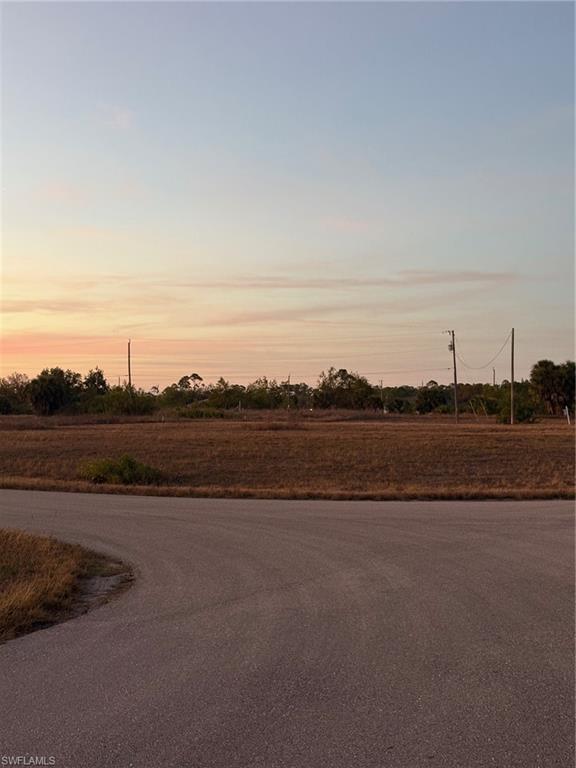 PIRATE HARBOR - Land