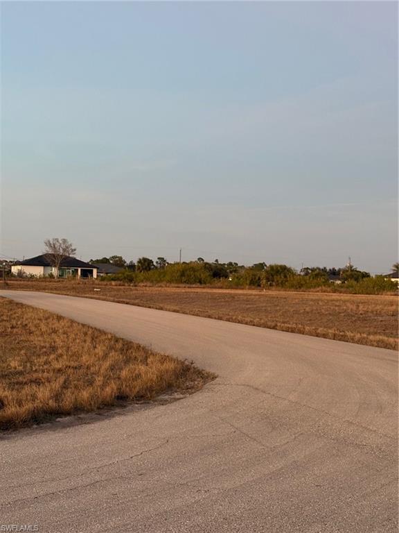 PIRATE HARBOR - Land