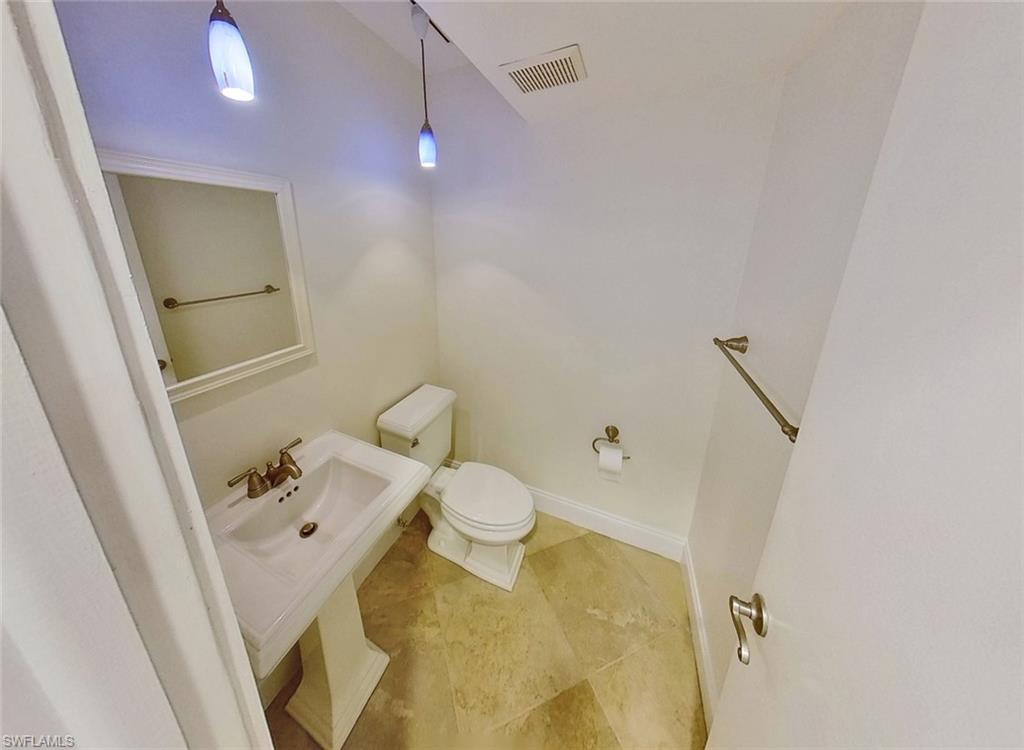 PELICAN RIDGE - Residential