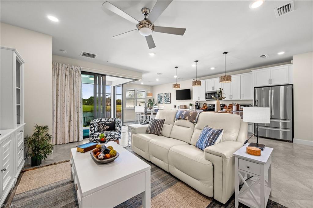 DEL WEBB - Residential