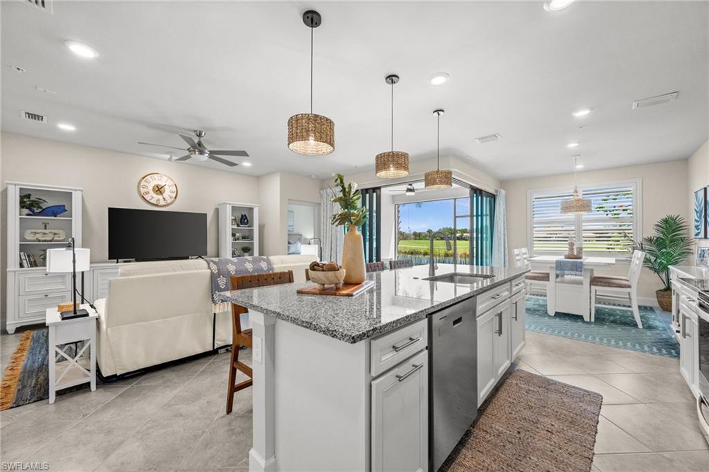 5690 Mayflower WAY 606