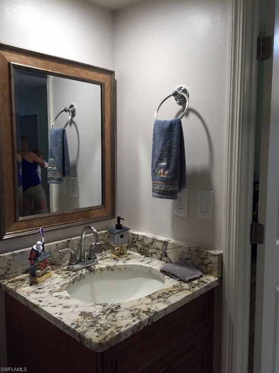 PARKWOODS TOWNHOUSE COMMUNITY - Residential