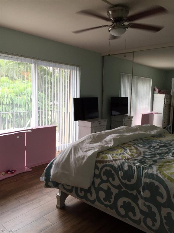 PARKWOODS TOWNHOUSE COMMUNITY - Residential